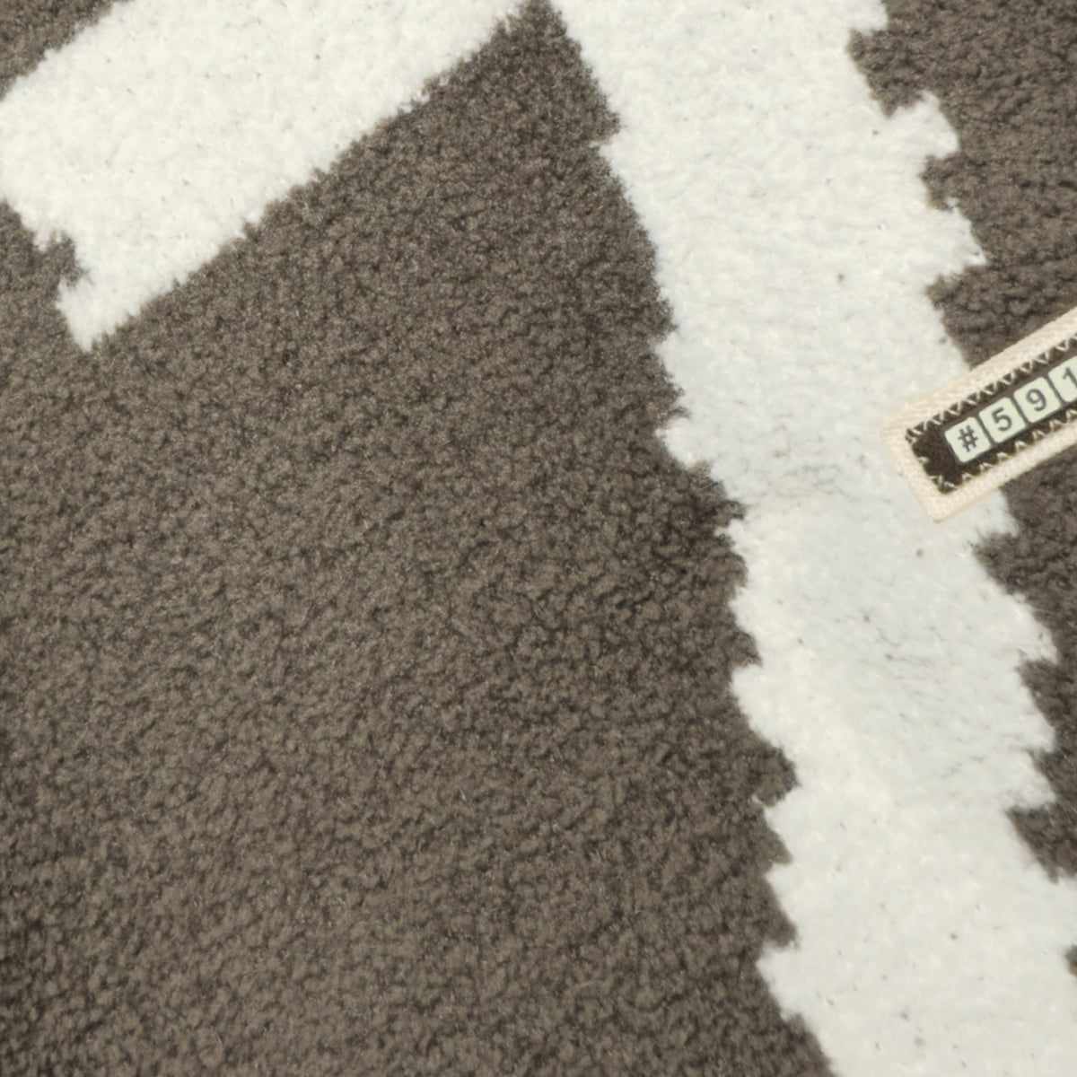 The No. 07 Knit Taupe